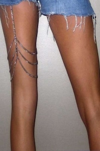 Chained Thigh Jewelry Image 2