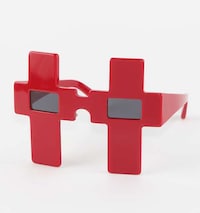 Eye-Catching Vintage Cross Sunglasses Image 7