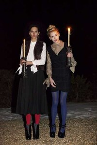 60s-Inspired Fashion Image 2