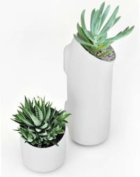 Wall-Mounted Modular Flowerpots Image 2