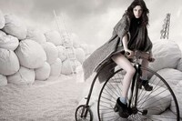 Cotton Cloud Fashion Campaigns Image 3
