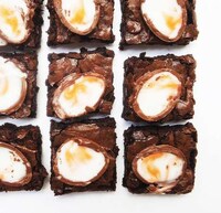 10 Easter Desserts Using Cadbury Creme Eggs Image 3
