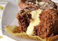 10 Easter Desserts Using Cadbury Creme Eggs Image 7