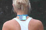Wear Your iPod on Your Neck Image 3