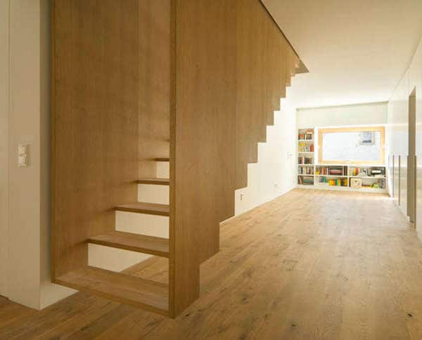Illusory Staircases