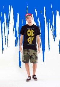 Paint-Splattered Lookbooks Image 4