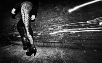 Spiky Skeletal Leggings Image 2