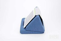 Cozy Tablet Cushions Image 5