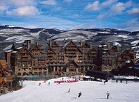 Luxury Vacation Rentals Image 3