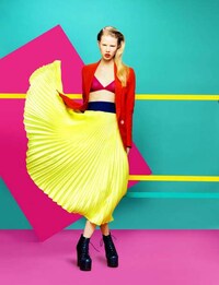 Neontastic Color-Blocked Spreads Image 7