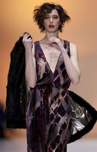 Somber Fur Fashion Image 4