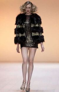 Somber Fur Fashion Image 5