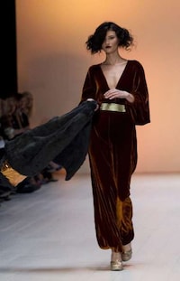 Somber Fur Fashion Image 7