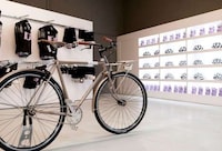 Museumlike Bike Shops Image 7
