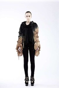 Tribal Textured Womenswear Image 6