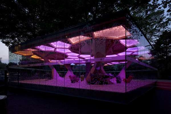 Psychedelic Temporary Pavilions Image 2