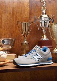 Sport Celebrating Shoes Image 7