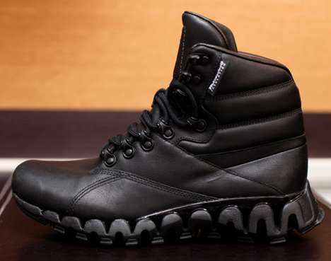 Sneaker King Snow Shoes