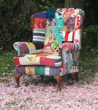 Comfy Quilted Couches Image 4