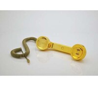 Retro iPhone Handsets Image 3