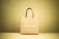 Sophisticated Stenciled Sacs Image 2