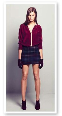 Modern Parisian Fashion Image 5