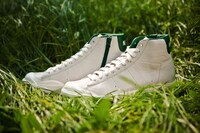 Sporty Skater Kicks Image 4