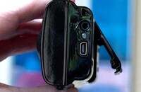 Micro-Sized Music Players Image 5