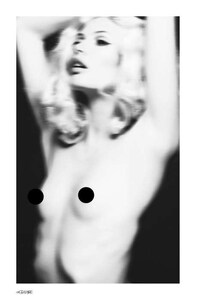 Seductive Modern Pin-Ups Image 6