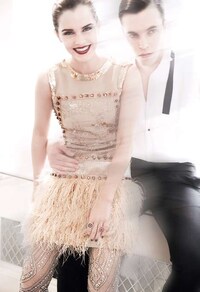Dazzling Celebrity Spreads Image 5
