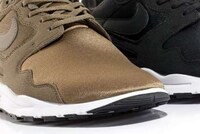 Lightweight Luminous Footwear Image 7