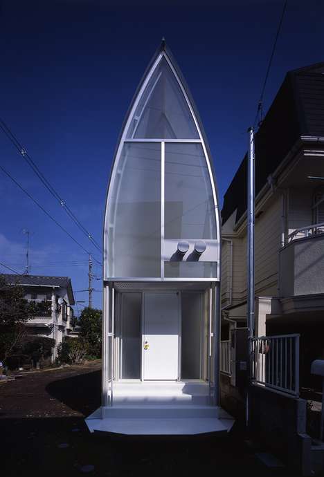 Atypical Trapezoidal Residences