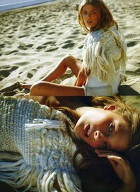 Dune-Buggy Babes Image 8