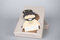 DIY Hipster Dress-Up Dolls Image 3
