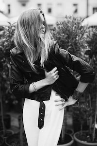 Effortlessly Chic Fashion Image 6