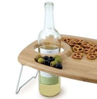 Oenophile TV Trays Image 3