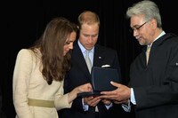 Nature-Inspired Royal Gifts Image 2