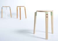 Cutely Bracketed Seating Image 4