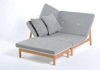 Cutely Bracketed Seating Image 5