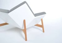 Cutely Bracketed Seating Image 6