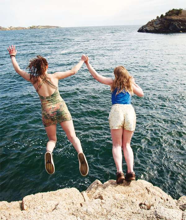 Diving Damsel Photography