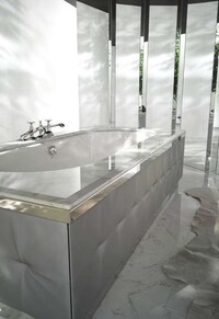 Ultra Luxury Hotel Bathrooms Image 4