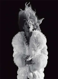Sweetly Seductive Singer Shoots Image 4
