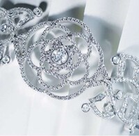 Swanky Floral Trinkets Image 3