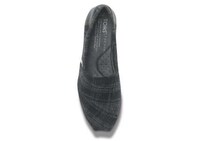 Celeb Twin Shoe Collabs Image 4