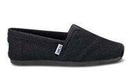 Celeb Twin Shoe Collabs Image 5