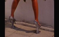 Provocative Parisian Previews Image 8