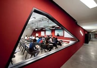 Abstract Angular Institutions Image 6