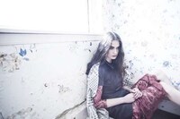 Solitary Splintered Space Spreads Image 7