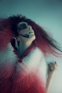 Oversized Colorful Fur Fashion Image 6